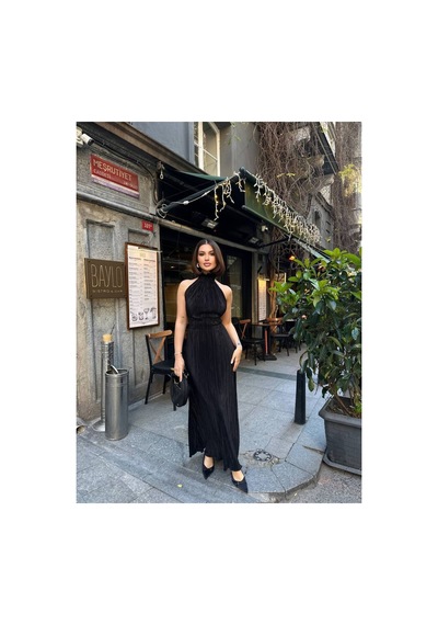 J&kstores Sırt Detaylı Piliseli Maxi Boy Elbise Siyah