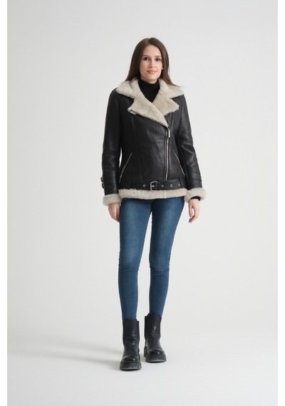 M M Marki Marki Siyah Hakiki Deri Kaban, Içi Beyaz , Kemerli Detaylar, Chic Elegance - 70 Cm Siyah-beyaz