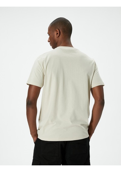 Koton Baskılı Tişört Slim Fit Kısa Kollu Bisiklet Yaka Pamuklu Bej 4sam10638hk Ekru