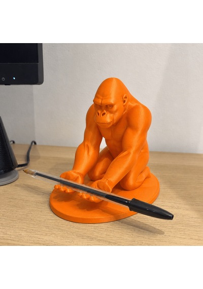 3d Baskı Goril Telefon Tutucu - Kaslı Goril Masaüstü Telefon Standı-turuncu