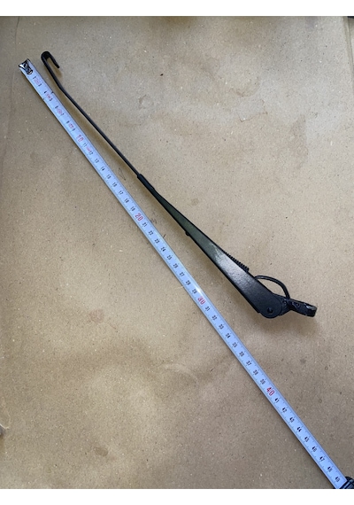 Üçel Universal R12/r9/ford/anadol/tofaş Serçe Uyumlu Silecek Geçmeli Tip Barkod10001549