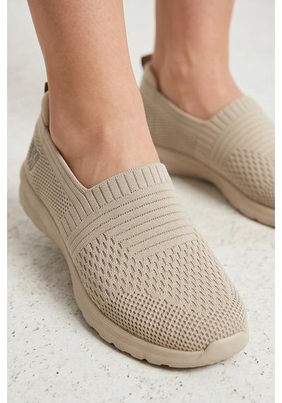Cloudwalk Comfort Bej Rahat Günlük Yumuşak Tabanlı 4 Mevsim Trend Kadın Slip-on Sneaker Ayakkabı