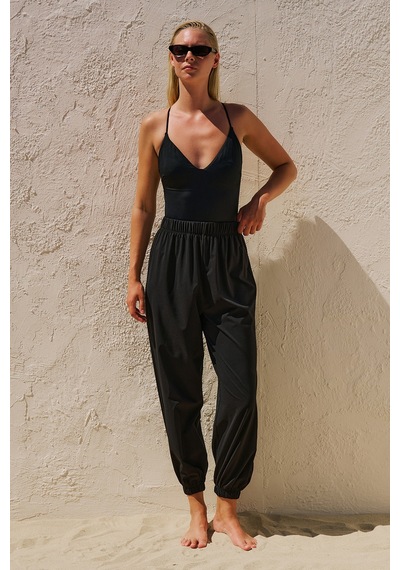 Manuka Büzgülü Jogger Form Mayo Pantolon Siyah Ss26pnt00043-01