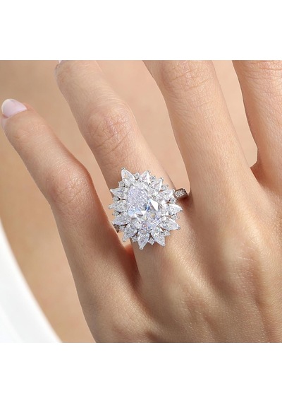 Mia Vento Effective Diamond Londra Tutkusu Işıltılı Gümüş Yüzük
