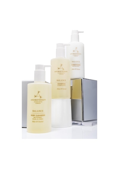 Aromatherapy Associates Balance Şampuan 300 ML + Saç Kremi 300 ML + Vücut Temizleyici 300 ML