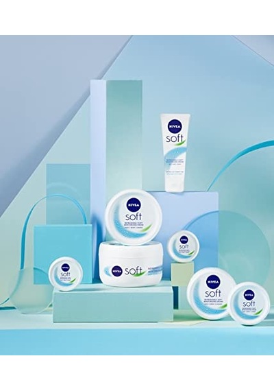 Soft Krem, 200 Ml, Nemlendirici Bakım Kremi, Yüz, Vücut, El, Jojoba Yağı Ve E Vitamini İle Cilt Bakımı, Anında E