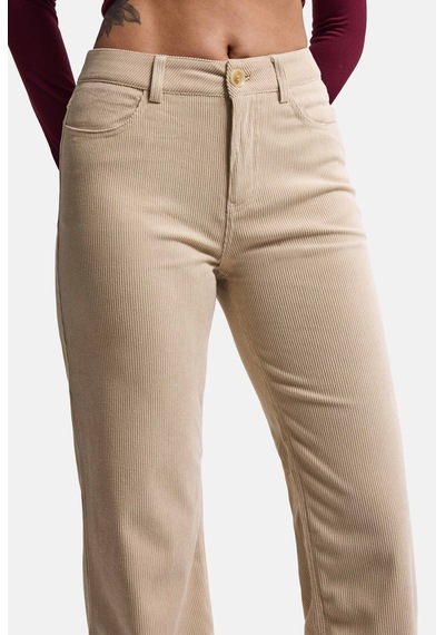 Kadın Bej Flare Fit Velvet Kadife Kumaş Pantolon Ekru