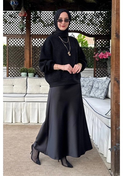 Rabia Şamlı Tanem Tüvit-saten Etekli Takım Siyah Normal