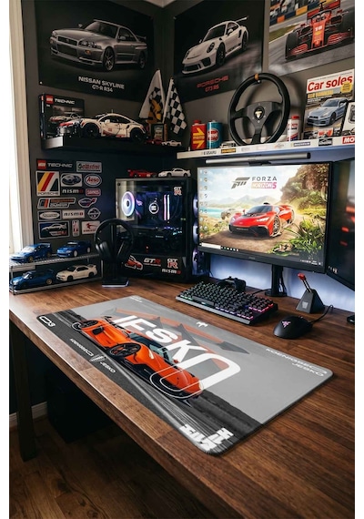 Koenigsegg Jesko Turuncu Spor Araba 40x90 Cm Oyuncu Mousepad Kaymaz Taban Büyük Boy Siyah
