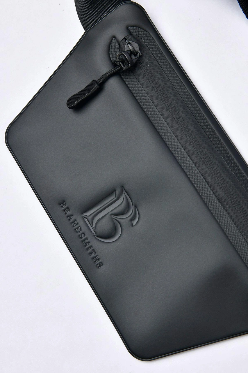 Brandsmithshop Onyx Siyah Slant Bel Çantası Çok Renkli