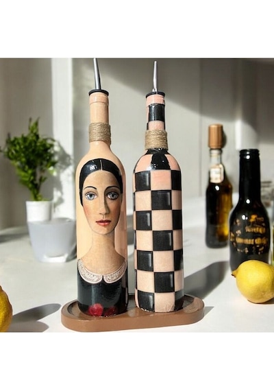 Kadın Tasarımlı 750 Ml Zeytinyağı Sıvıyağ Şişesi Yağdanlık Yağlık Sirkelik Sosluk 2'li Set Çok Renkli