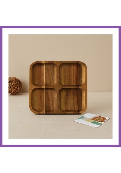 Bezos Akasya Ahşap 4 Bölmeli Kare Servis Tepsisi 20x20x1.4 Cm Bzoshb