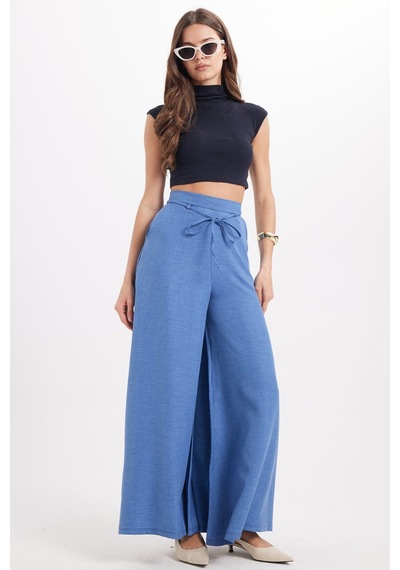 Tudors Kadın Slim Fit Dar Kesim Pamuklu Likralı Dik Yaka Sıfır Kol Yumuşak Dokulu Lacivert Crop Bluz-50466