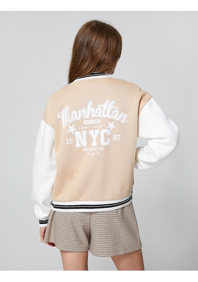 About Blank Koton Kadın 4wal10001ık Kolej Yaka Uzun Kollu Düğme Detaylı Cep Detaylı Slogan Baskılı Sweatshirt, Bej 059 , S Acı Kahverengi