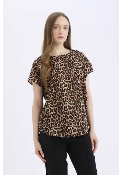 DeFacto Regular Fit Leopar Desenli Bisiklet Yaka Kısa Kollu Bluz E7038AX25SPBG150