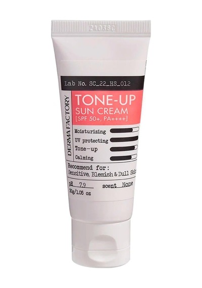 Factory Ton Eşitleyici Pembe Tonlu Kalamin İçeren Vegan Güneş Kremi Derma Factory Tone Up Sun Cream 30 Gr