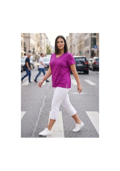 Hanezza Kadın Büyük Beden V Yaka Yanı Yırtmaçlı Pamuklu Viskon T- Shirt Serifikalı Kumaş Fuşya - 30798238 Fuşya