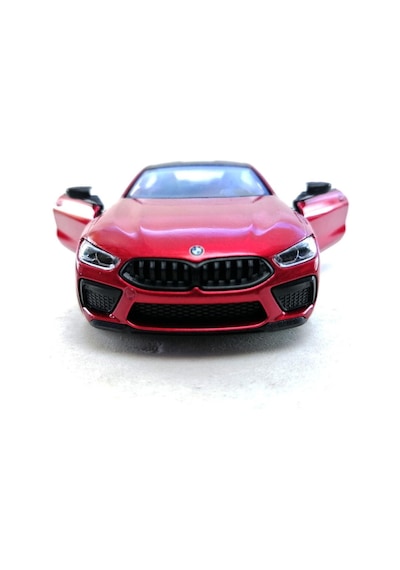 Kinsmart Bmw M8 Competition Coupe 1:38 Kırmızı Çek Bırak Model Araba