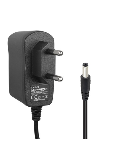 Led-x 5 Volt 1 Amper 3.5x1.35mm Soket Şarj Cihazı - Güç Adaptörü