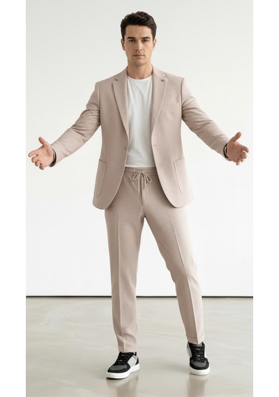 Erkek Yazlık Dokulu Kumaş Tek Düğme Ceketli Jogger Pantolonlu Takım Elbise Slim Fit Spor Şık Kombin Bej Erkek Yazlık Dokulu Kumaş Tek Düğme Ceketli Jogger Pantolonlu Takım Elbise Slim Fit Spor Şık Kombin Bej
