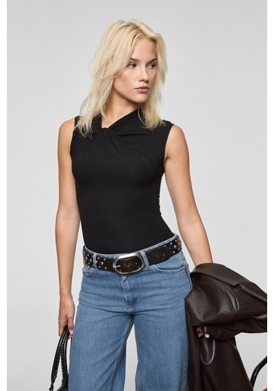 Grımelange Orılenna Kadın Önü Düğüm Detaylı Vücudu Saran Sıfır Kollu Slim Fit Siyah Bluz Siyah