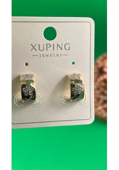 Xuping Rose Gold Yaprak Desenli Çivi Model Zirkon Taşlı Çelik Kadın Küpe Gold