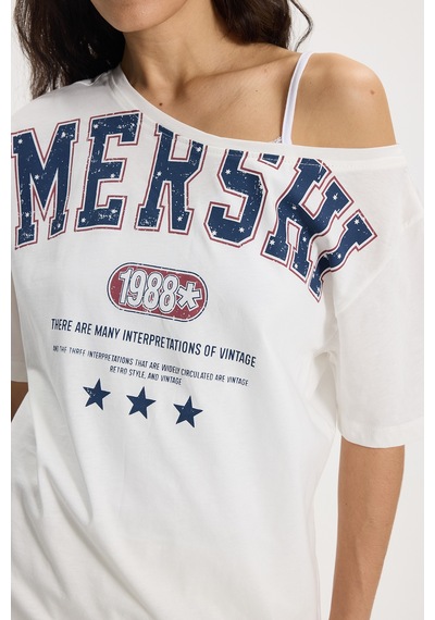 Tudors Kadın Oversize Geniş Kesim %100 Pamuk Kayık Yaka Kısa Kollu Baskılı Beyaz Tişört-50337