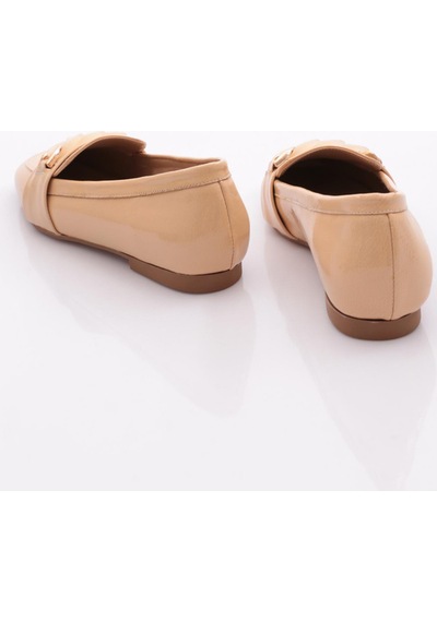 Dgn 5007-23y Kadin Burgu Tokali Loafer Nude Kırışık Rugan
