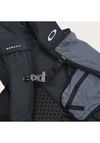Oakley Seeker Traverse Fos901475-02eu Sırt Çantası Siyah