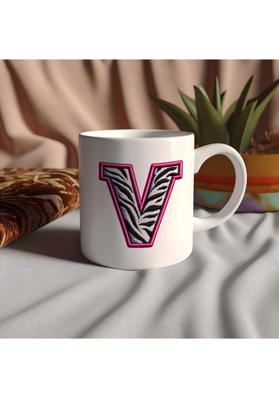 V Harfi Zebra Deseni Ve Pembe Kenarlı Kupa Bardak - Kişiye Özel Nakış Efektli - Siyah Beyaz Pembe Beyaz