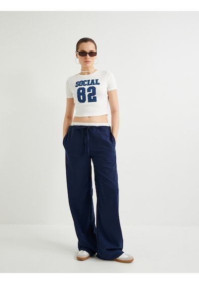 Koton Crop Tişört Kolej Temalı Aplike Detaylı Kısa Kollu Bisiklet Yaka Ekru 4sal10850ık Ekru Koton Crop Tişört Kolej Temalı Aplike Detaylı Kısa Kollu Bisiklet Yaka Ekru 4sal10850ık Ekru