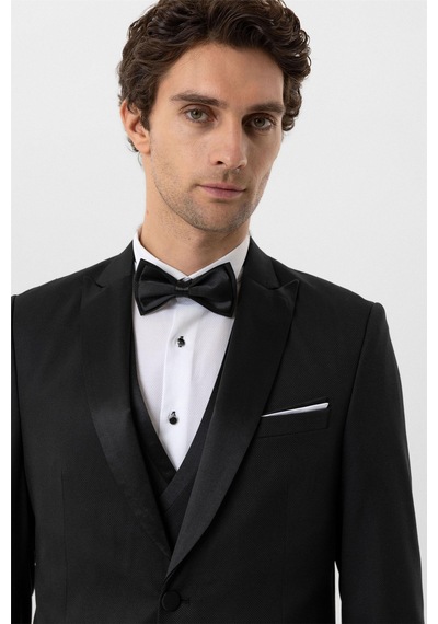 Süvari Siyah Slim Fit Armürlü Sivri Yaka 6 Drop Smokin & Damatlık