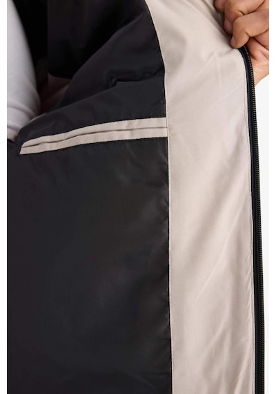 Defacto Su İtici Slim Fit Dar Kesim Astarlı Kapüşonlu Fermuarlı Cepli Dolgulu Mont R0216az25aubg766 Bej-bg766