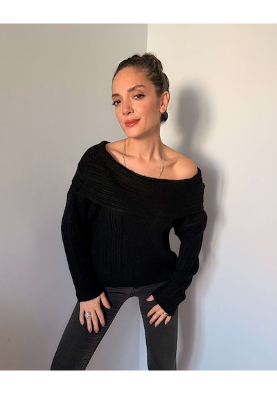 Ali Butik Siyah Madonna Yaka Fitilli Kazak Siyah
