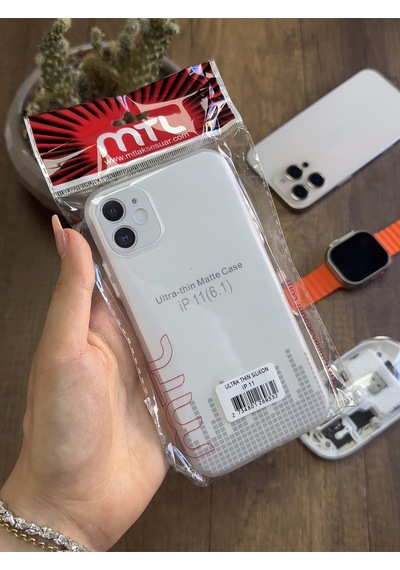 Apple iPhone 11 Uyumlu Süper İnce Mat Ultra Thin Silikon Kılıf Buzlu Siyah