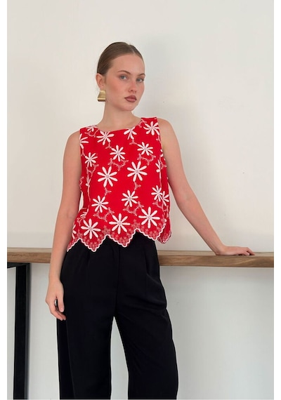 Verymoda Nakışlı Kolsuz Bluz D2872 Kırmızı