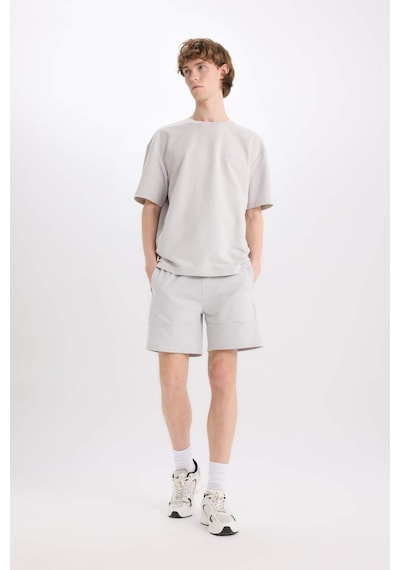 DeFacto Slim Fit Dar Kesim Dar Paça Basic Düz Şort B8674AX25SPGR184