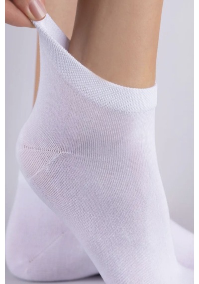 Ozzy Socks 12 Çift Kadın Beyaz Pamuklu Patik Çorap Ekonomik Fiyatlı Günlük Kullanım Seti beyaz