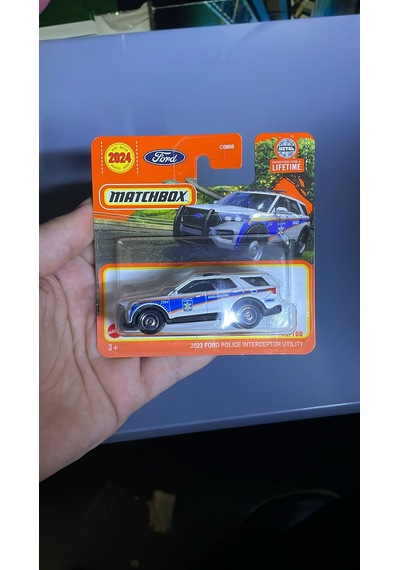 Matchbox 2023 Ford Police Interceptor Utility Ambulans Paramedik 1:64 Model Araba Beyaz