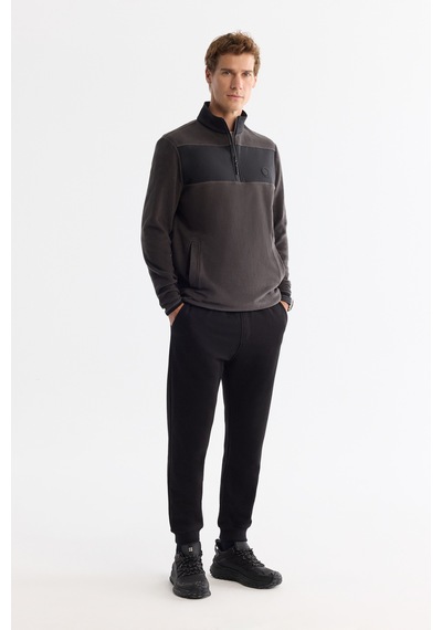 Avva Erkek Antrasit Soğuğa Dayanıklı Fermuarlı Dik Yaka Polar Regular Fit Sweatshirt A42y1380