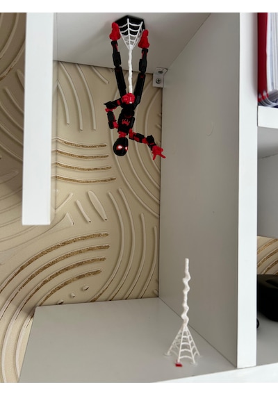 Ağda Asılı Miles Morales Eklemleri Hareketli 14 Cm Dummy Figürü Çift Taraflı Bantlı Marvel - Miles Morales