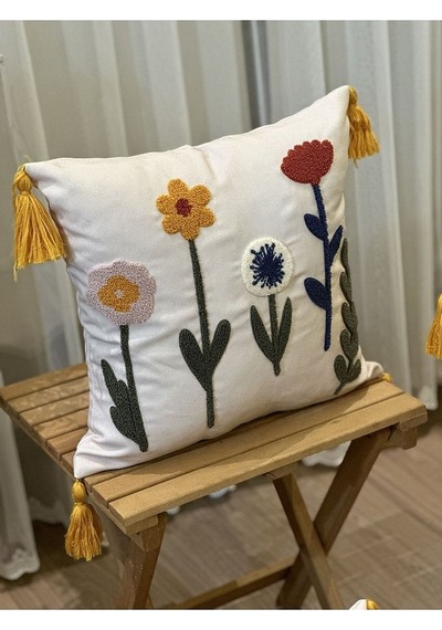 Tekli Punch İşlemeli Çiçekli Flowers Pançlı Nakışlı Dekoratif Kırlent Kılıfı 35x50 Kırmızı