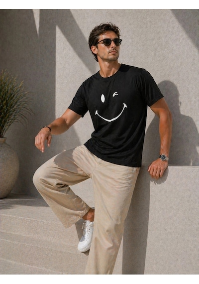 Novalisse Erkek Minimal Gülümseyen Yüz Baskılı Tişört Kısa Kol Yazlık T-shirt - Siyah Çoklu Renk
