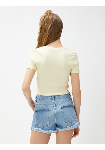 Koton Crop Tişört Baskılı Bisiklet Yaka Kısa Kollu Pamuklu Sarı 3sal10847ık 3SAL10847IK154 Sarı Koton Crop Tişört Baskılı Bisiklet Yaka Kısa Kollu Pamuklu Sarı 3sal10847ık 3SAL10847IK154 Sarı