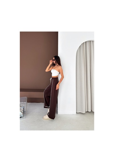 Gugus Kadın Beyaz Şerili Modal Pileli Eşofman Altı Wide Leg Kahverengi