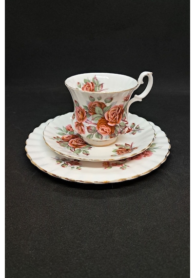 Yıldönümü Gülü Vintage Çay Fincanı 3 Parça 200 Ml