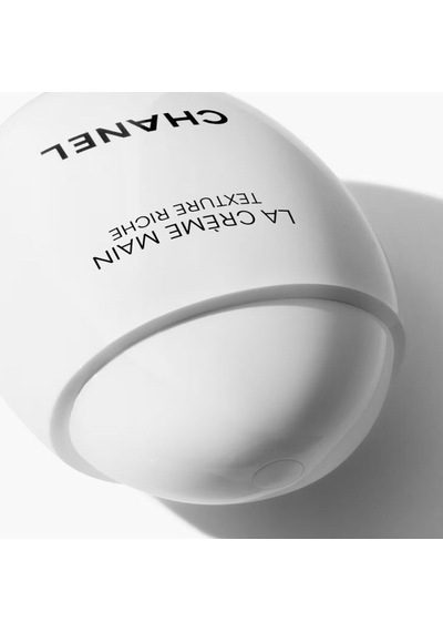 Uzun Süre Besleyici Pürüzsüzleştirici El Kremi 50 Ml