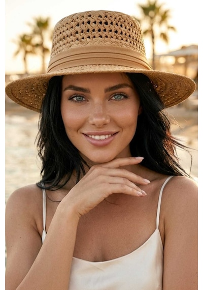Tezzgelsin Kadın Hasır Şapka Riviera Stil Delikli Örgü Yazlık Plaj Şapkası Camel - Kahverengi