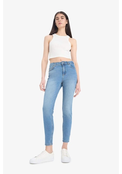DeFacto Skinny Fit Yüksek Bel Düz Paça Uzun Jean Taş Yıkama Pantolon D8189AX25SPNM85