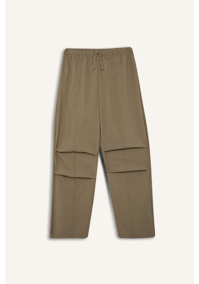 DeFacto Kız Çocuk Beli Lastikli Düz Paça Paraşüt Pantolon D7605A825SMKH465 Haki